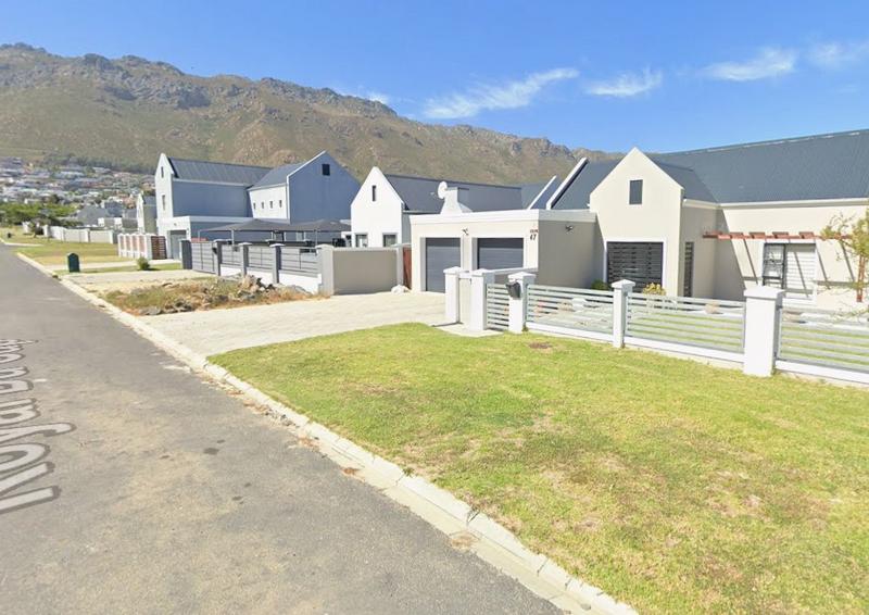 3 Bedroom Property for Sale in Admirals Park Western Cape